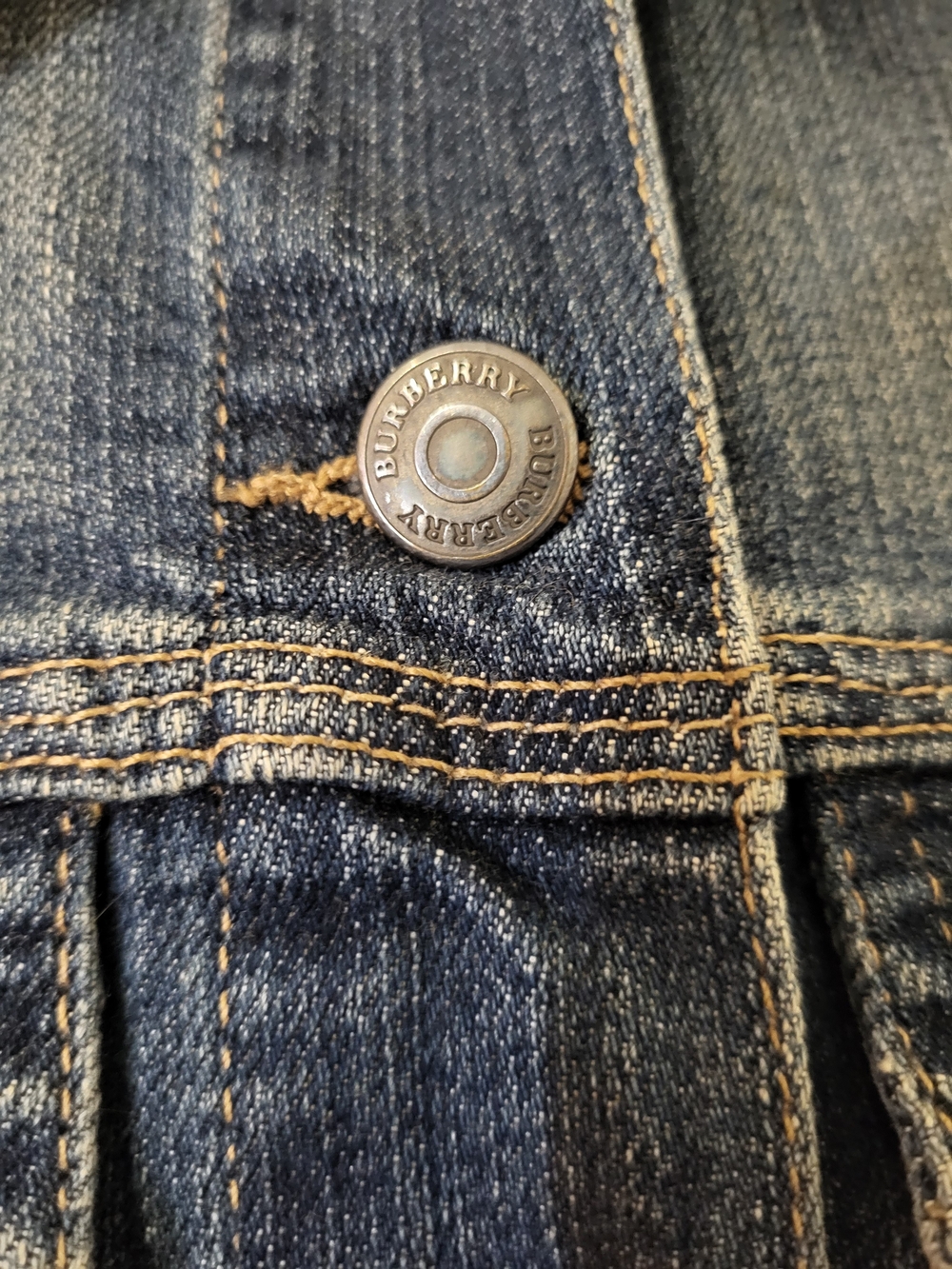 Burberry Faded Blue Slim Denim Jacket Buckled Strap Detail On Cuffs Western Bike - Picture 5 of 12